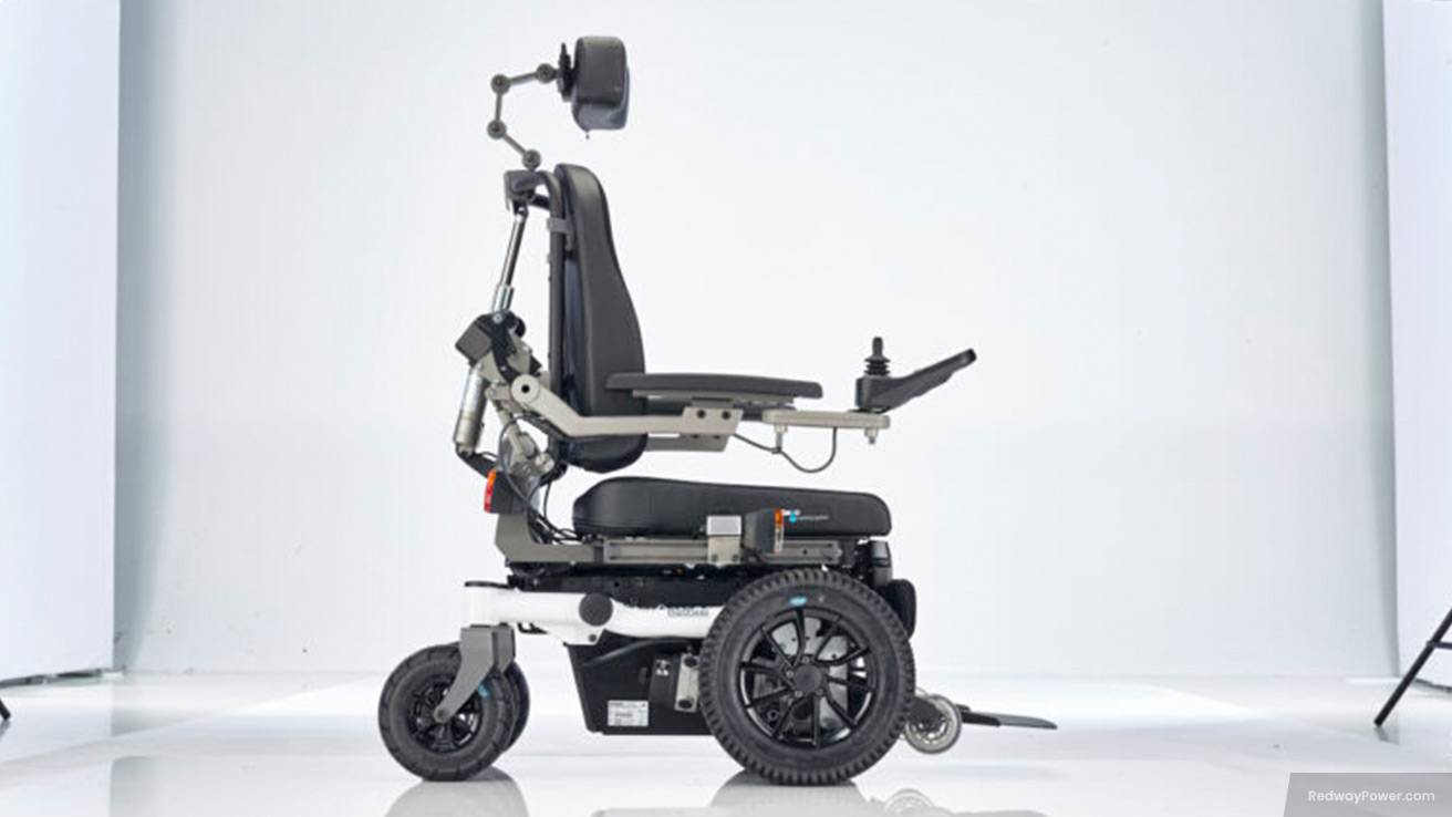 Are wheelchair lithium batteries allowed on planes?